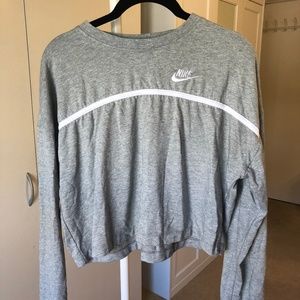 Nike grey cropped sweatshirt light cotton